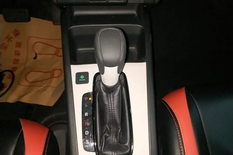 Used Honda Fit 2021 1.5L CVT Trendy Run Pro Edition Gear Lever