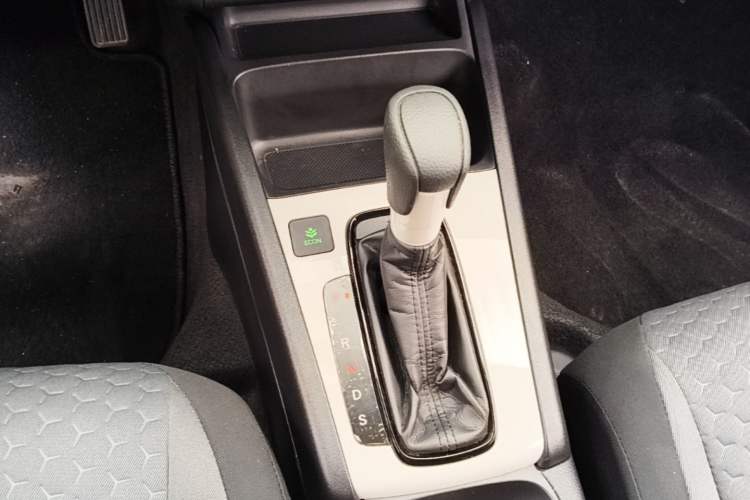 Used Honda Fit 2021 1.5L CVT Trend Edition Gear Lever
