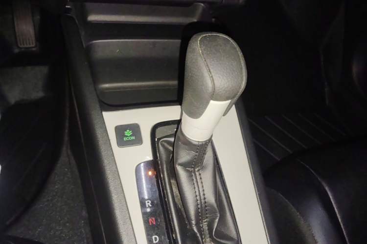 Used Honda Fit 2021 1.5L CVT Trend Edition Gear Lever