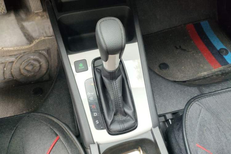 Used Honda Fit 2021 1.5L CVT Trend Edition Gear Lever
