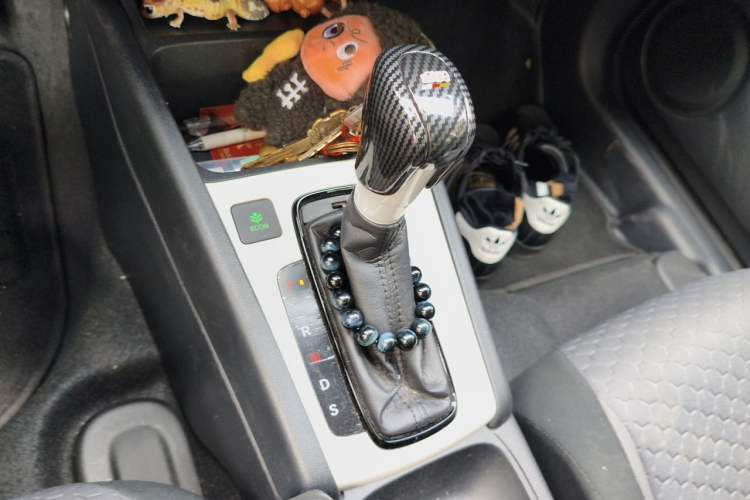 Used Honda Fit 2021 1.5L CVT Trend Edition Gear Lever