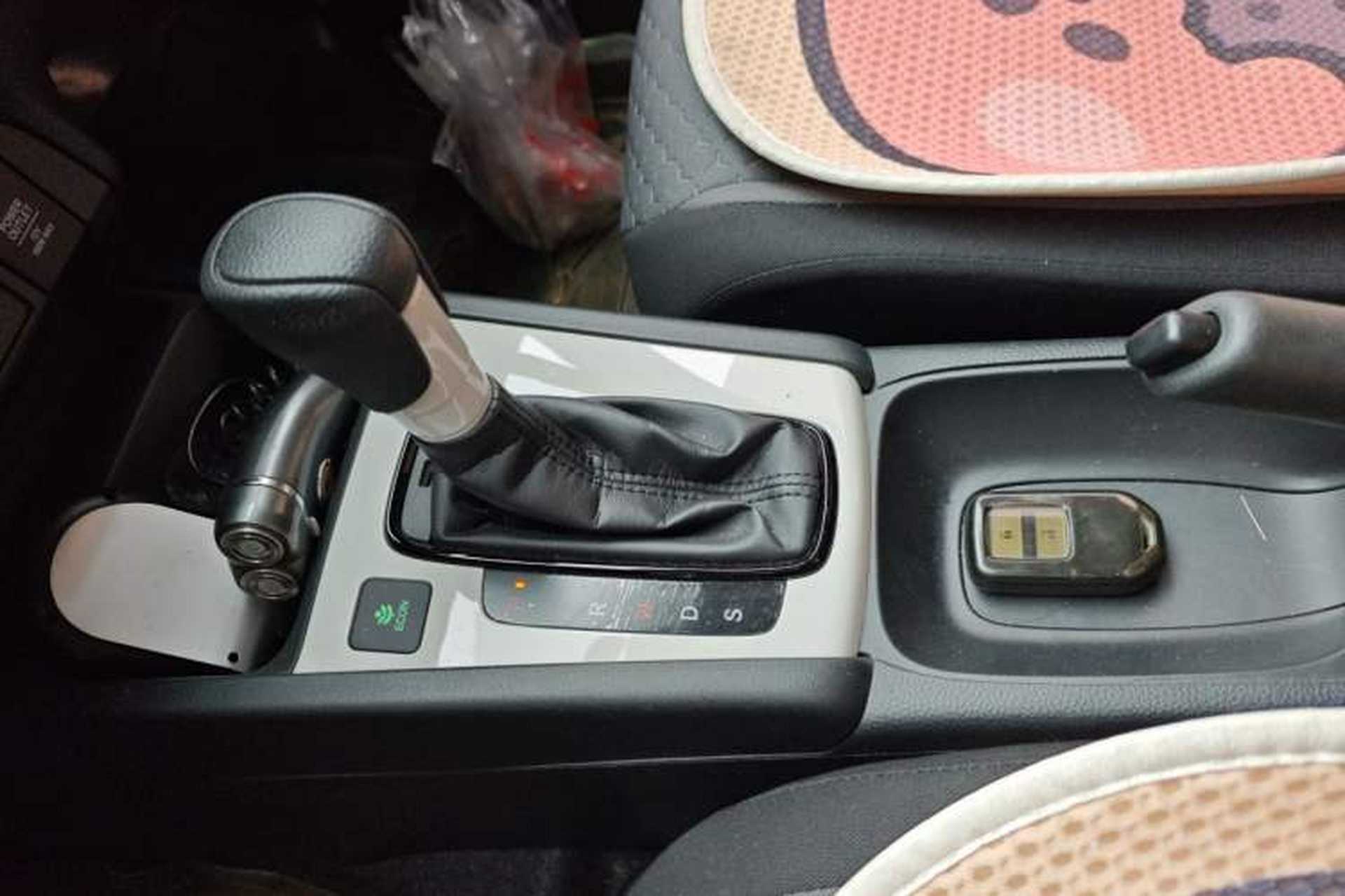 Used Honda Fit 2021 1.5L CVT Trend Edition Gear Lever
