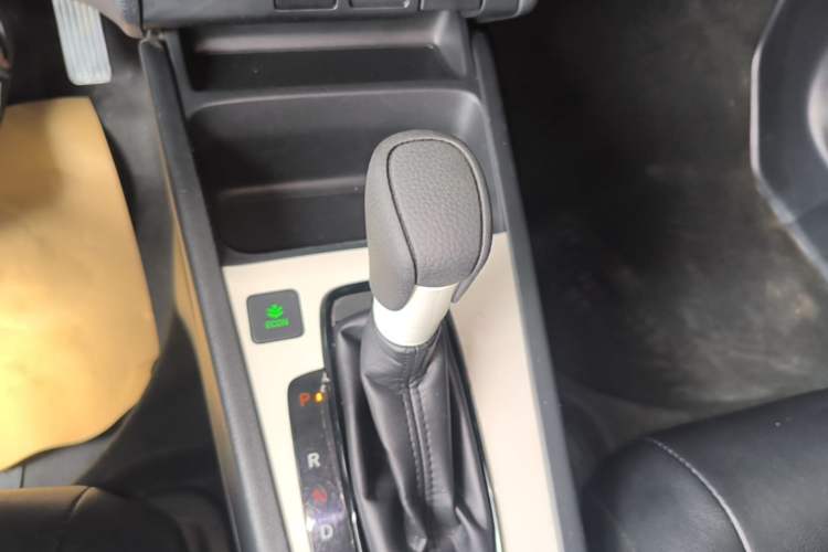 Used Honda Fit 2021 1.5L CVT Trend Edition Gear Lever