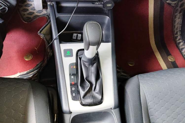 Used Honda Fit 2021 1.5L CVT Trend Edition Gear Lever