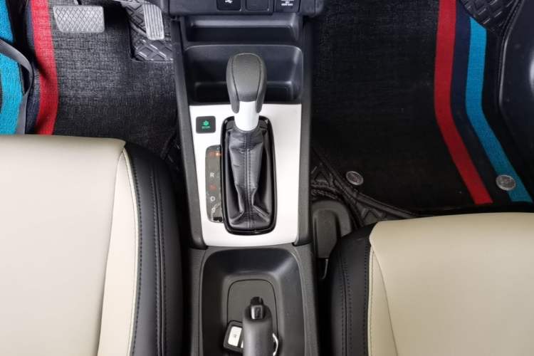 Used Honda Fit 2021 1.5L CVT Trend Edition Gear Lever