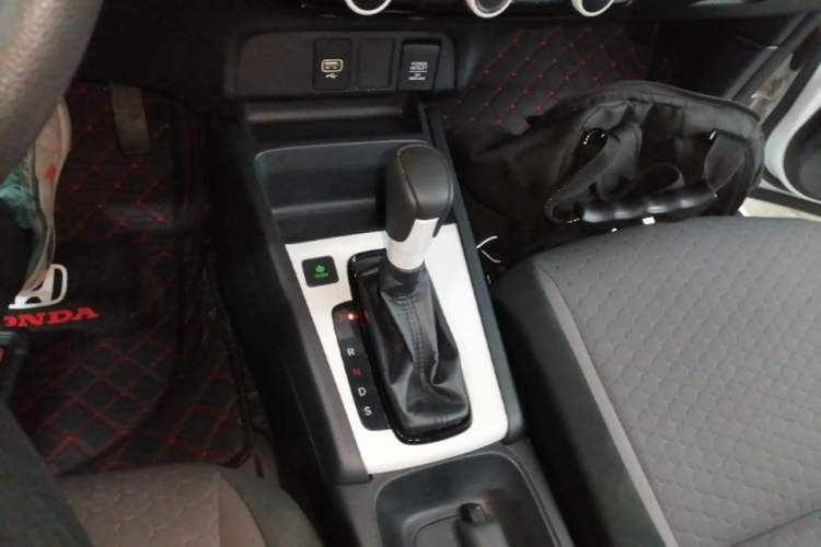 Used Honda Fit 2021 1.5L CVT Trend Edition Gear Lever