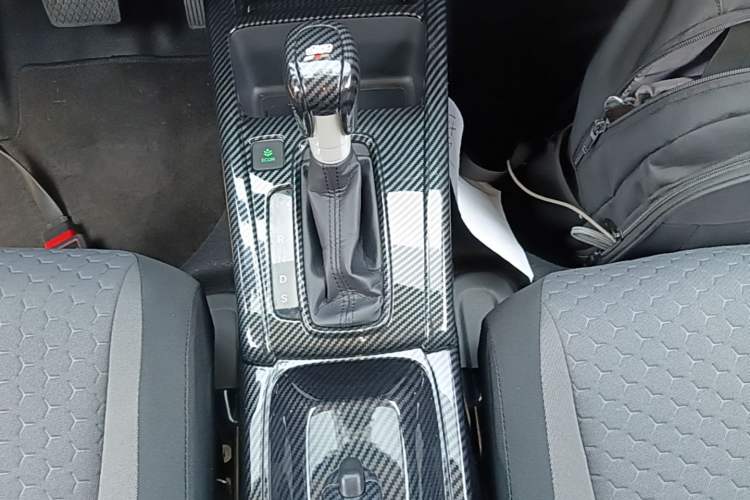 Used Honda Fit 2021 1.5L CVT Trend Edition Gear Lever