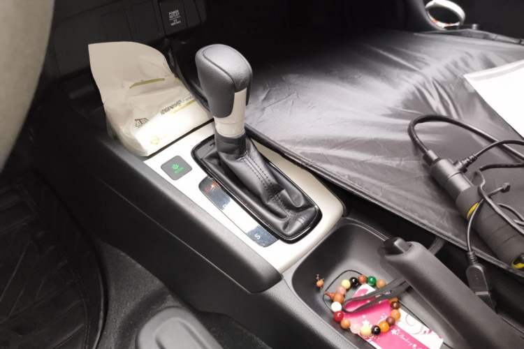Used Honda Fit 2021 1.5L CVT Trendy Edition Gear Lever