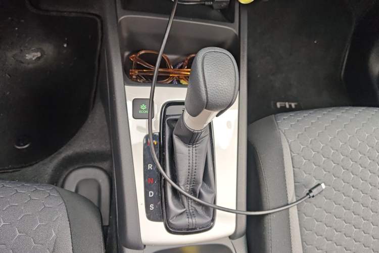 Used Honda Fit 2021 1.5L CVT Trend Edition Gear Lever