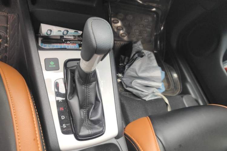 Used Honda Fit 2021 1.5L CVT Trendy Sports Edition Gear Lever