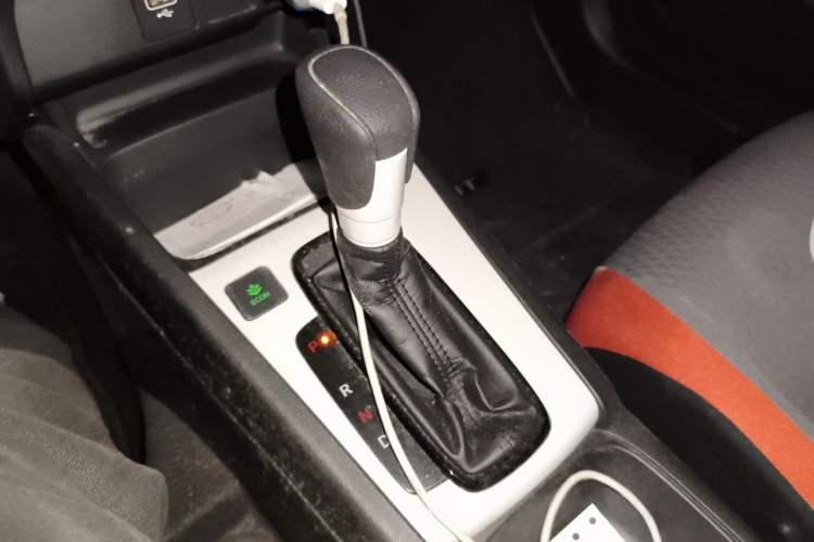 Used Honda Fit 2021 1.5L CVT Trendy Sports Edition Gear Lever