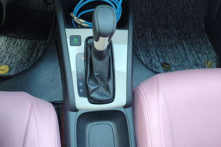 Used Honda Fit 2021 1.5L CVT Trend Edition Gear Lever