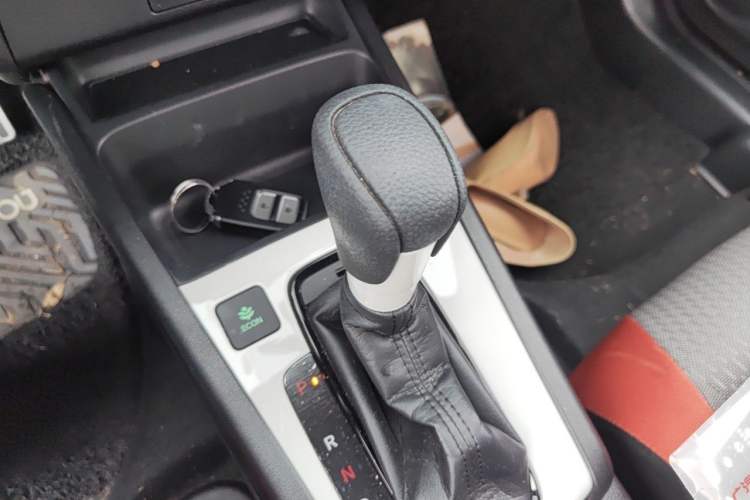 Used Honda Fit 2021 1.5L CVT Trendy Sports Edition Gear Lever