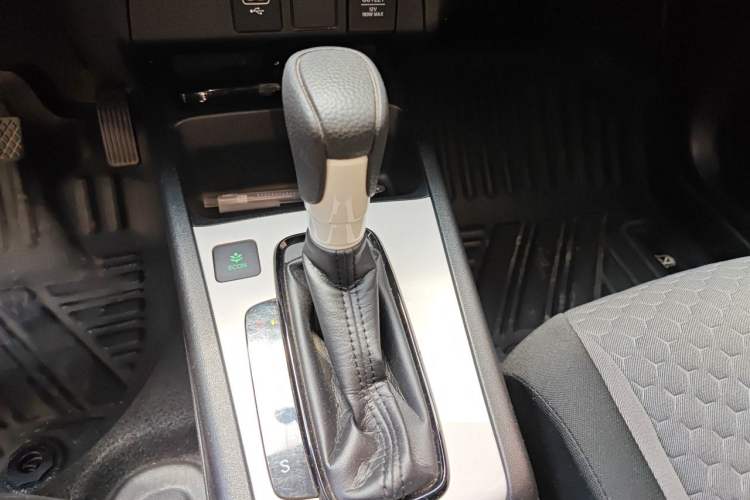 Used Honda Fit 2021 1.5L CVT Trend Edition Gear Lever