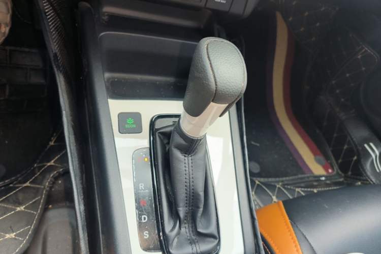 Used Honda Fit 2021 1.5L CVT Trend Edition Gear Lever