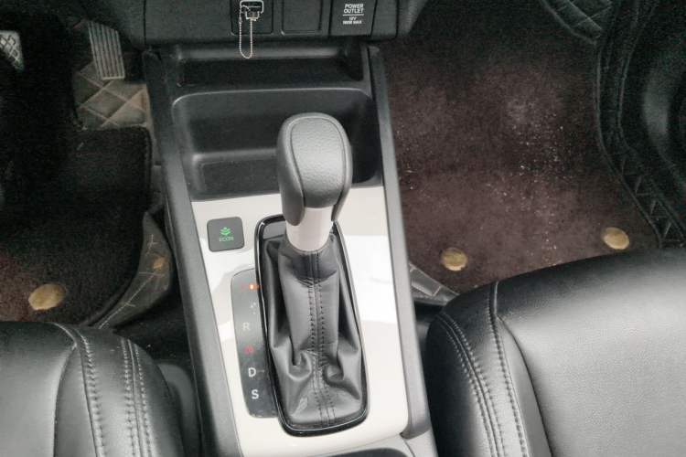 Used Honda Fit 2021 1.5L CVT Trend Edition Gear Lever