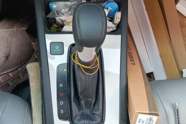 Used Honda Fit 2021 1.5L CVT Trend Edition Gear Lever