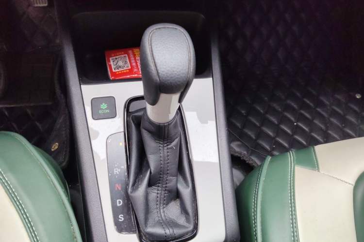 Used Honda Fit 2021 1.5L CVT Trend Edition Gear Lever