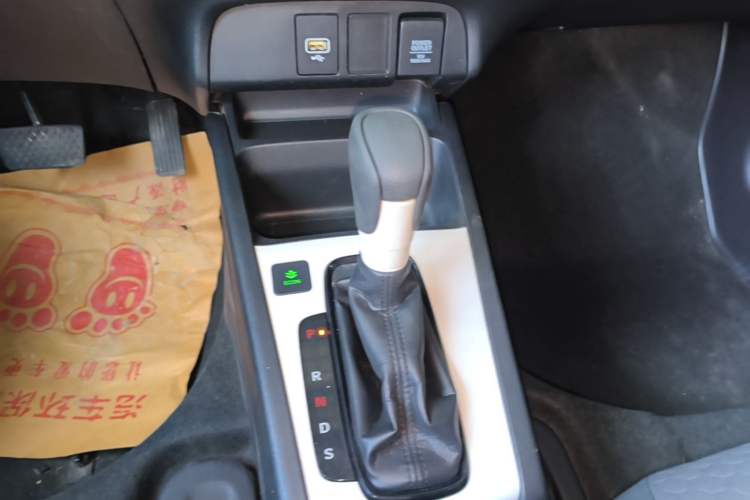 Used Honda Fit 2021 1.5L CVT Trend Edition Gear Lever