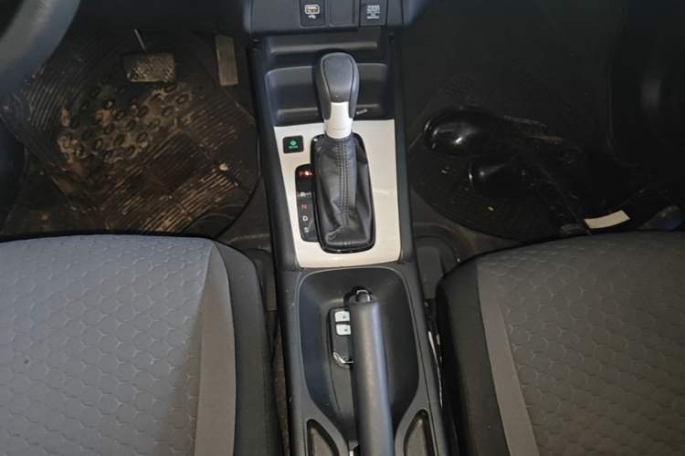 Used Honda Fit 2021 1.5L CVT Trend Edition Gear Lever