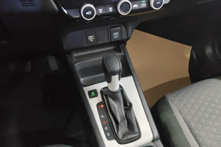 Used Honda Fit 2021 1.5L CVT Trend Edition Gear Lever