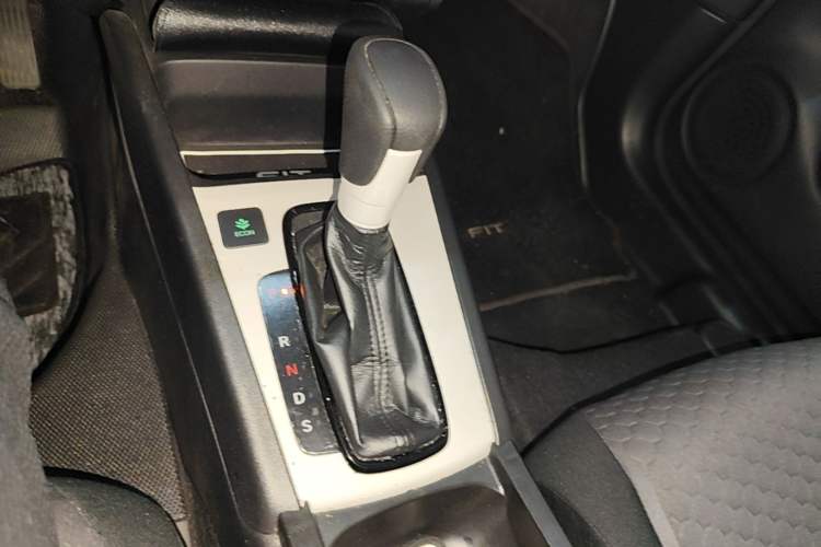 Used Honda Fit 2021 1.5L CVT Trend Edition Gear Lever