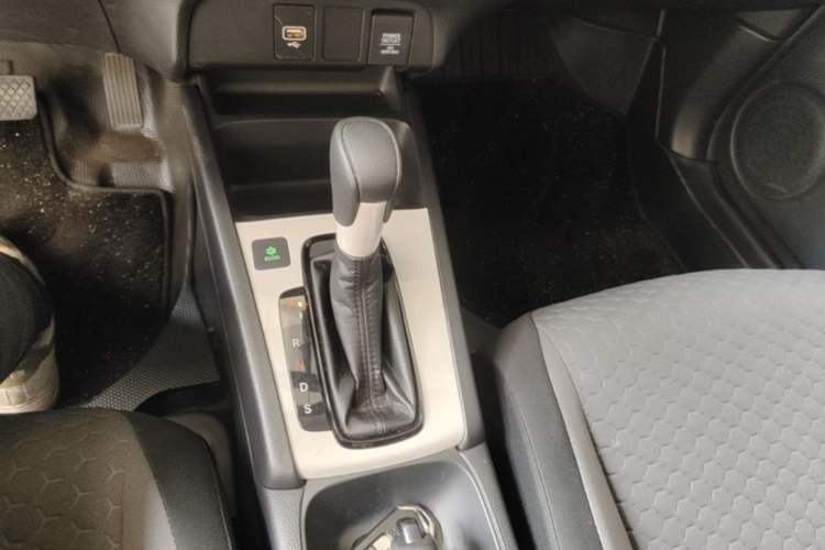 Used Honda Fit 2021 1.5L CVT Trend Edition Gear Lever