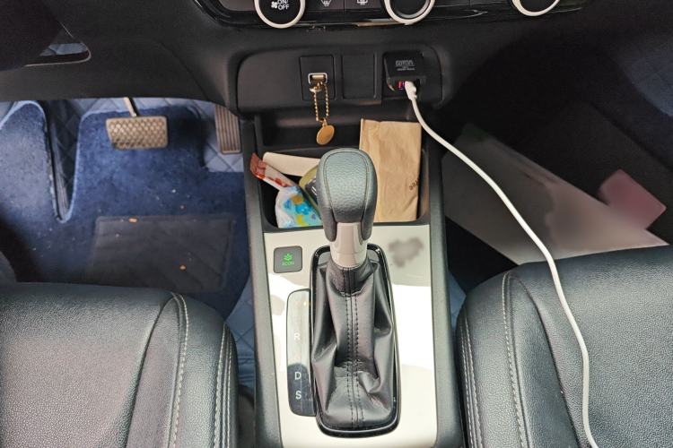 Used Honda Fit 2021 1.5L CVT Trend Edition Gear Lever