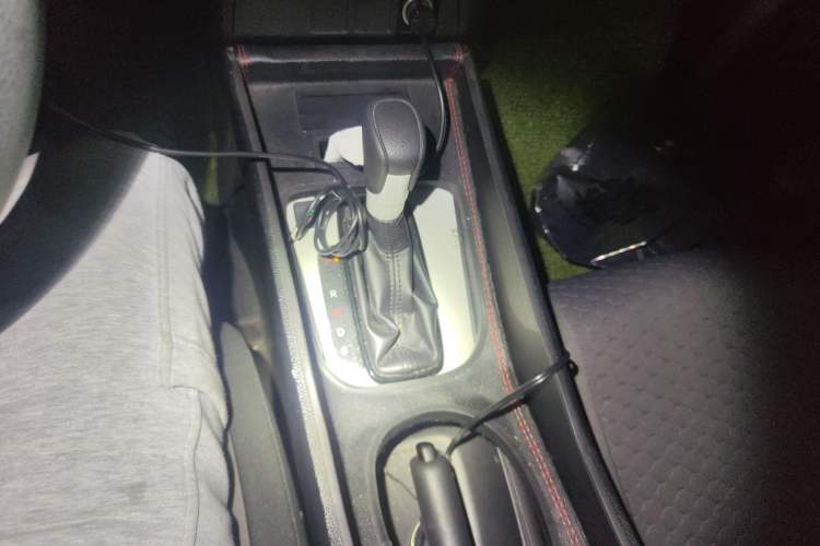 Used Honda Fit 2021 1.5L CVT Trendy Edition Gear Lever