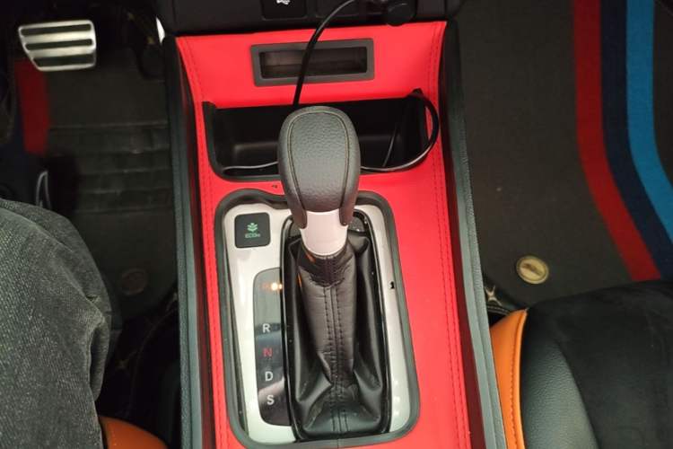 Used Honda Fit 2021 1.5L CVT Trendy Sports Edition Gear Lever