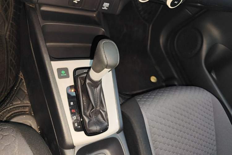 Used Honda Fit 2021 1.5L CVT Trend Edition Gear Lever
