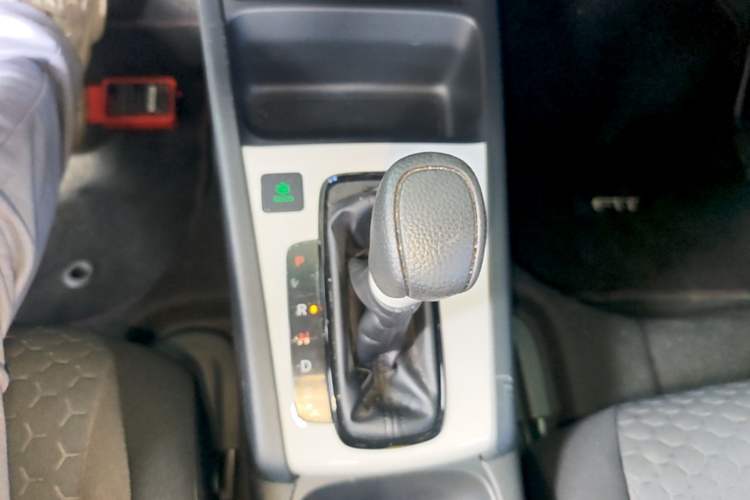 Used Honda Fit 2021 1.5L CVT Trend Edition Gear Lever