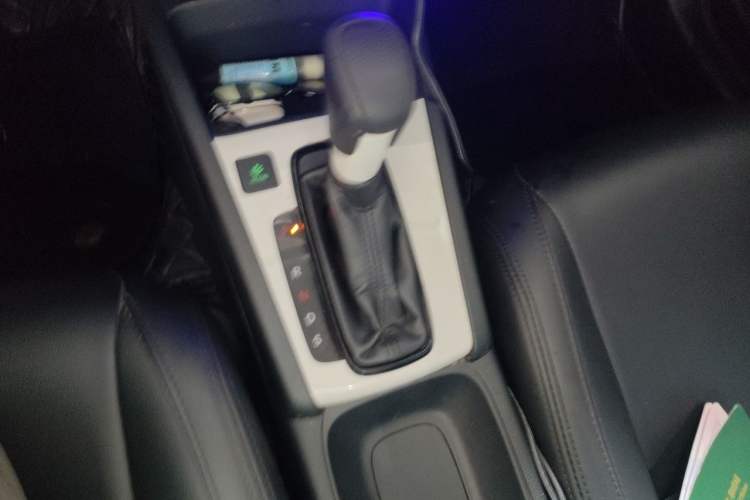 Used Honda Fit 2021 1.5L CVT Trend Edition Gear Lever