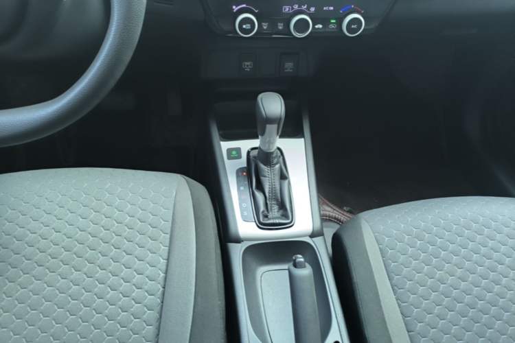 Used Honda Fit 2021 1.5L CVT Trend Edition Gear Lever