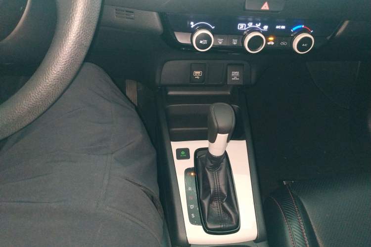 Used Honda Fit 2021 1.5L CVT Trend Edition Gear Lever