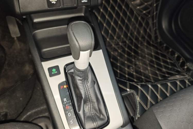 Used Honda Fit 2021 1.5L CVT Trend Edition Gear Lever