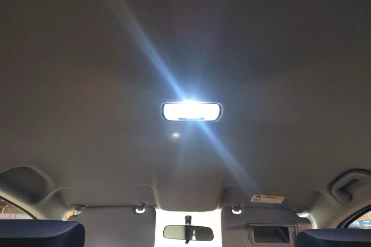 Used Honda Fit 2021 1.5L CVT Trendy Edition Headliner
