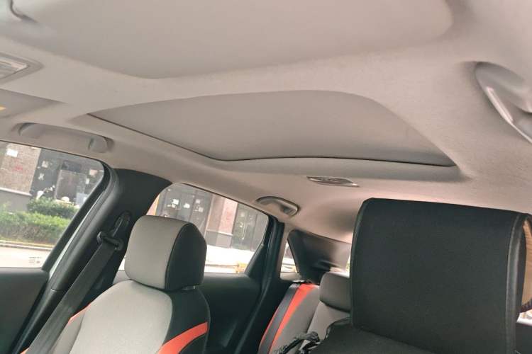 Used Honda Fit 2021 1.5L CVT Trendy Sports Edition Headliner