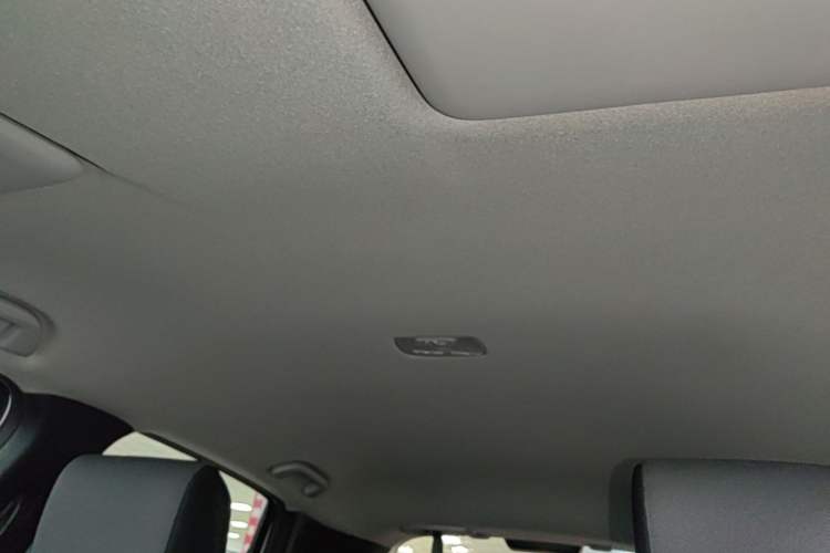 Used Honda Fit 2021 1.5L CVT Trendy Sports Edition Headliner
