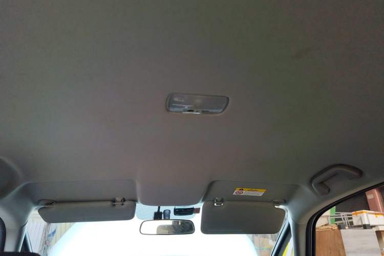 Used Honda Fit 2021 1.5L CVT Trendy Edition Headliner