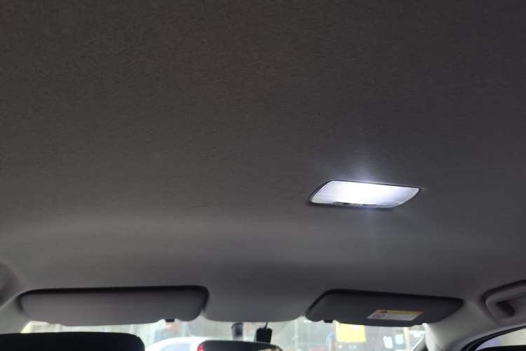 Used Honda Fit 2021 1.5L CVT Trend Edition Headliner
