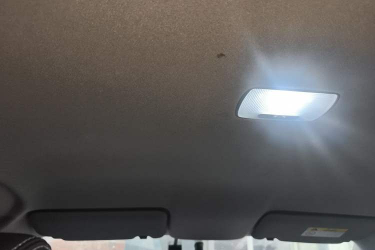 Used Honda Fit 2021 1.5L CVT Trend Edition Headliner