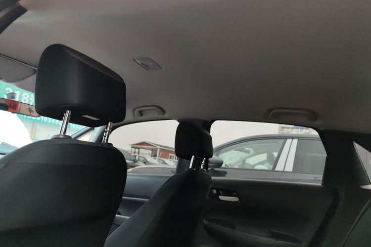 Used Honda Fit 2021 1.5L CVT Trendy Run Pro Edition Headliner
