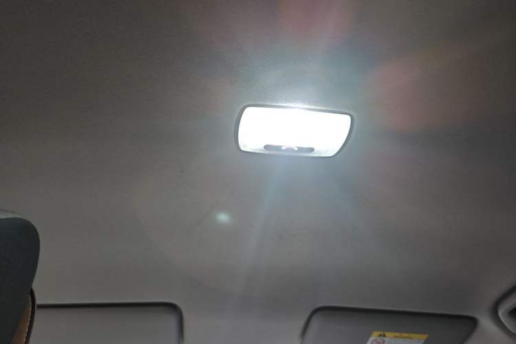 Used Honda Fit 2021 1.5L CVT Trend Edition Headliner