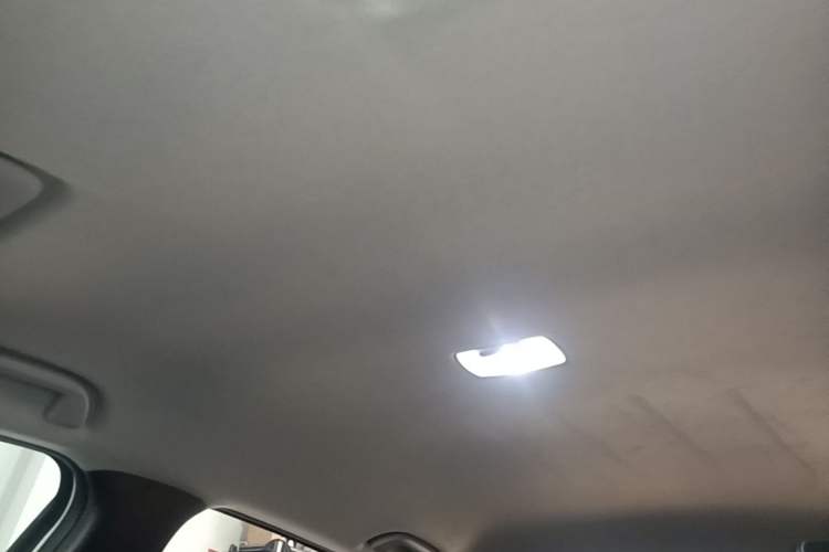 Used Honda Fit 2021 1.5L CVT Trend Edition Headliner