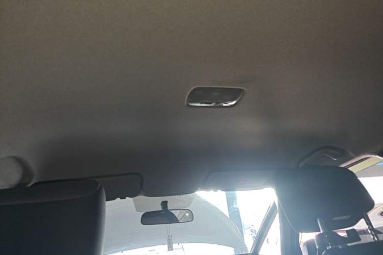 Used Honda Fit 2021 1.5L CVT Trendy Edition Headliner