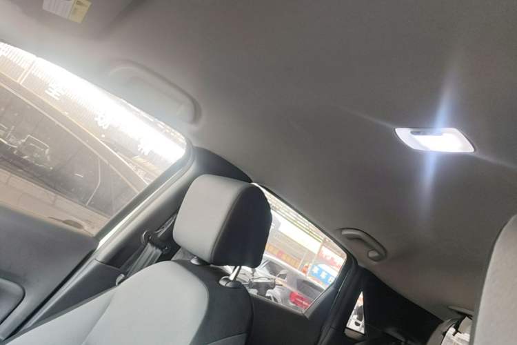Used Honda Fit 2021 1.5L CVT Trend Edition Headliner