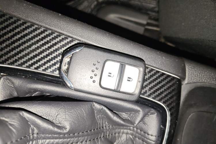 Used Honda Fit 2021 1.5L CVT Trend Edition Interior 1
