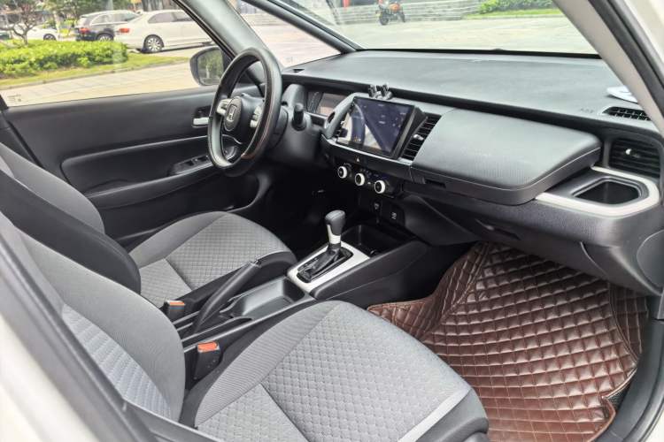 Used Honda Fit 2021 1.5L CVT Trend Edition Interior 12