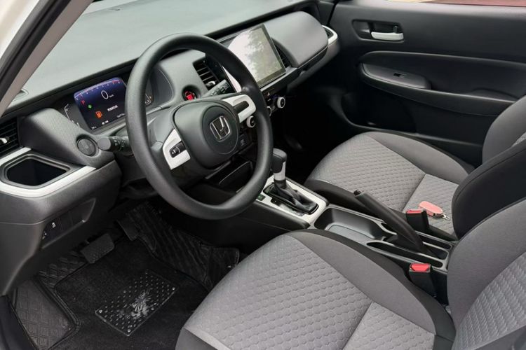 Used Honda Fit 2021 1.5L CVT Trendy Sports Edition Interior 2